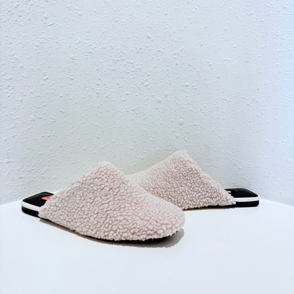 Dkny Shoes - DKNY Women’s Fuzzy Faux Fur Beige Square Toe Mules Size 7 NWT